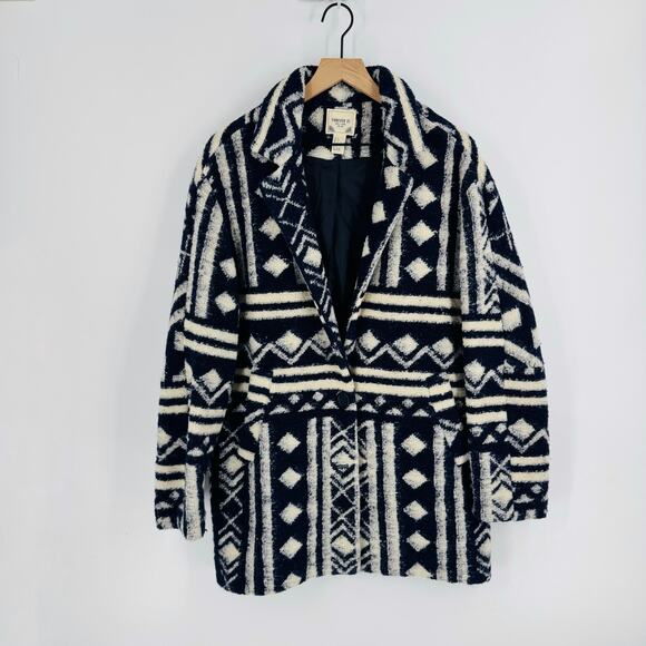 Chunky Navy Cream Geometric Pattern Coat Jacket Longline Boho Size L Fisherman - Picture 1 of 9